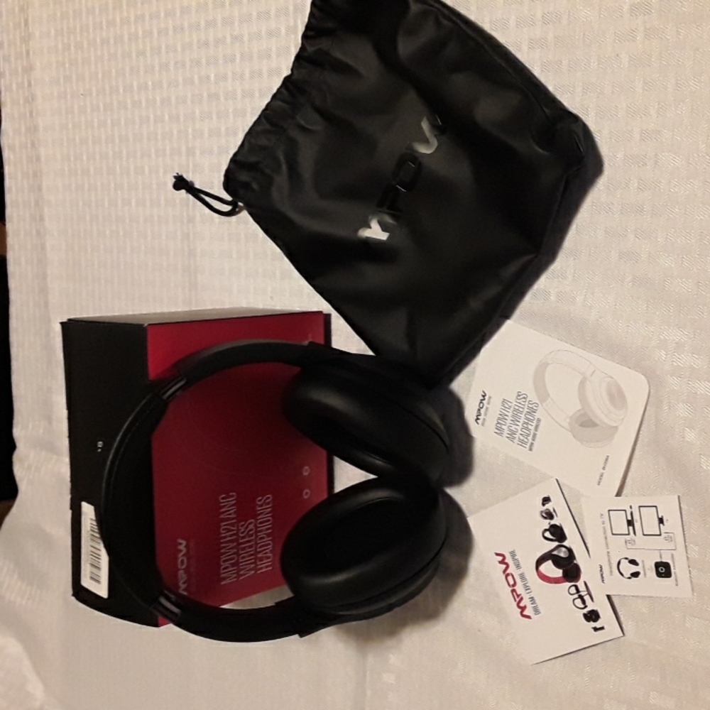 Wireless headphones